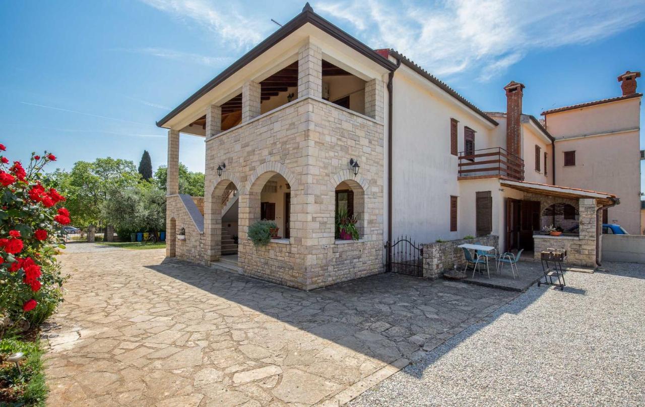 Silva Apartman Poreč Kültér fotó